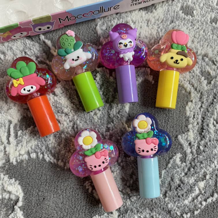 برق لب سانریو