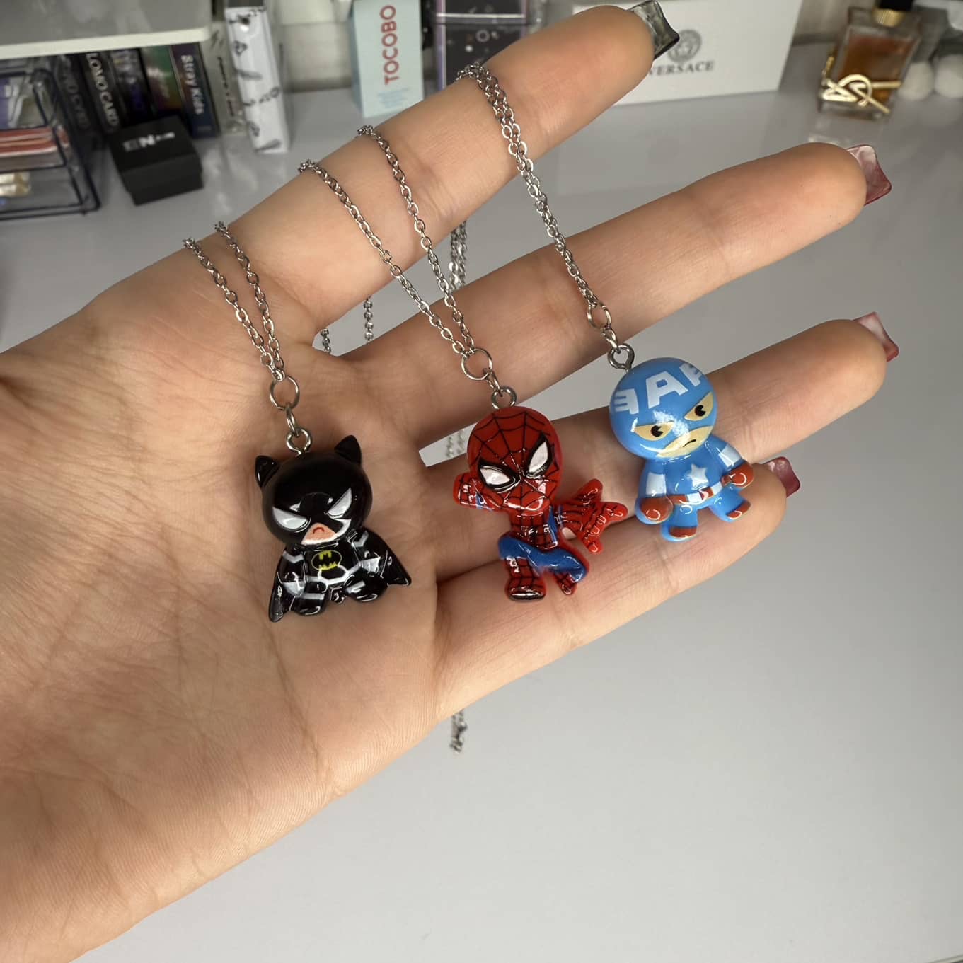 گردنبند بتمن و اسپایدرمن