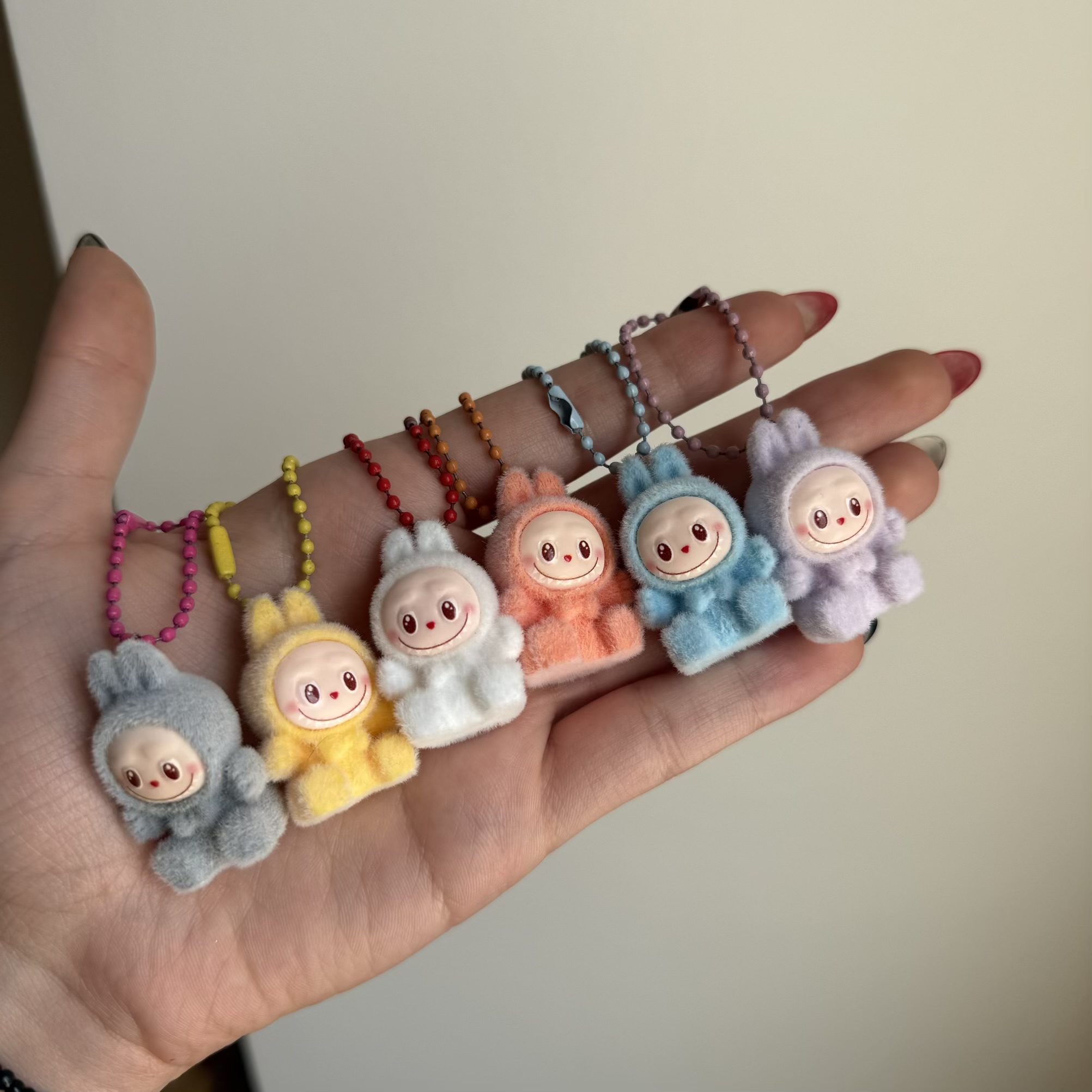 آویز لبوبو کوچولو