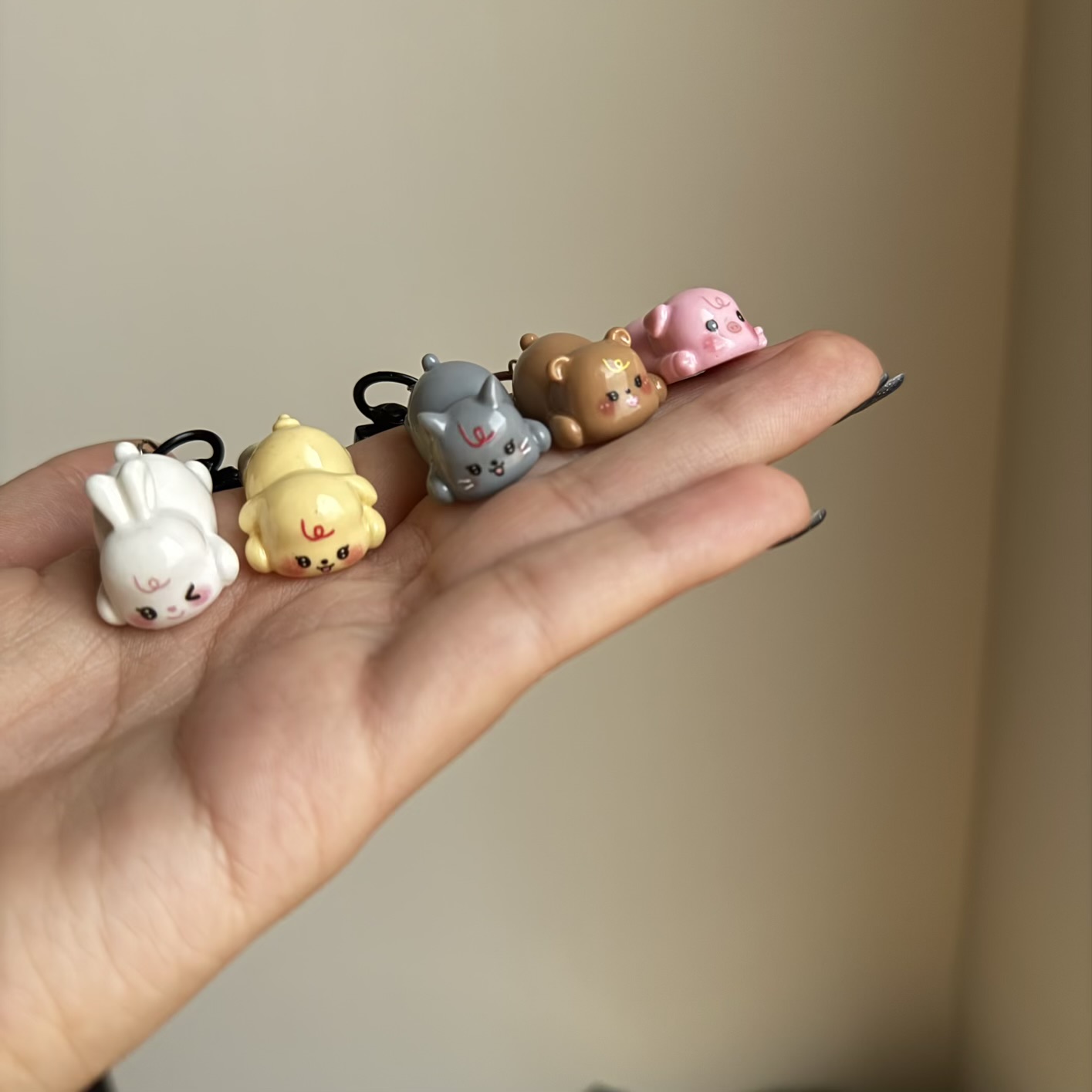 آویز اسکیزو